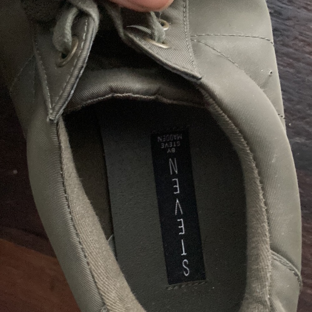 Steven Barb Olive Green Platform Sneakers 8.5 Women’s Lace Up Shoes - Picture 7 of 7